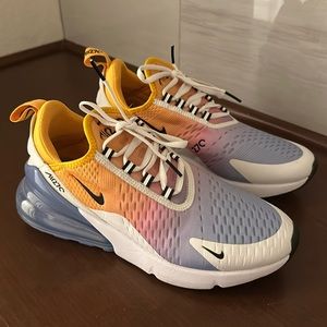 Women Nike Air Max 270